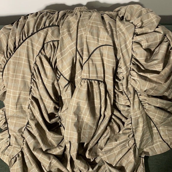 Oversized skirt - Picture 2 of 3